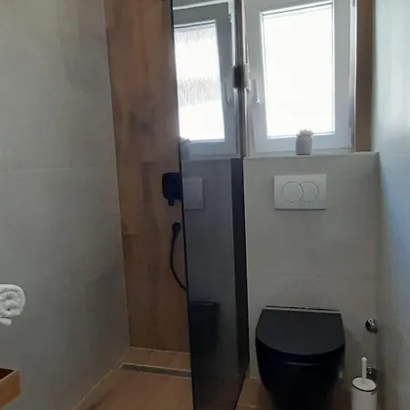 With Parking Space Duce, - 23509 *