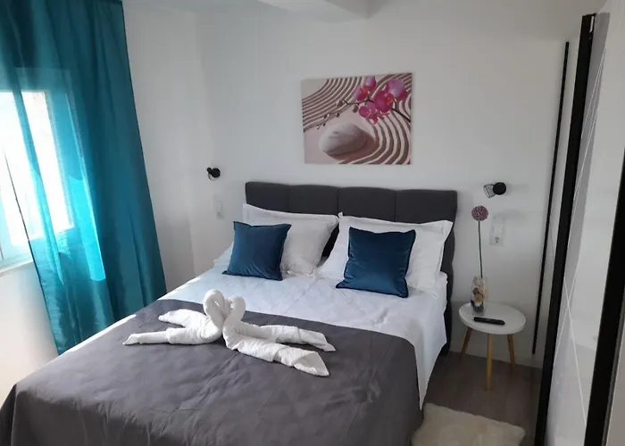 With Parking Space Duce, - 23509